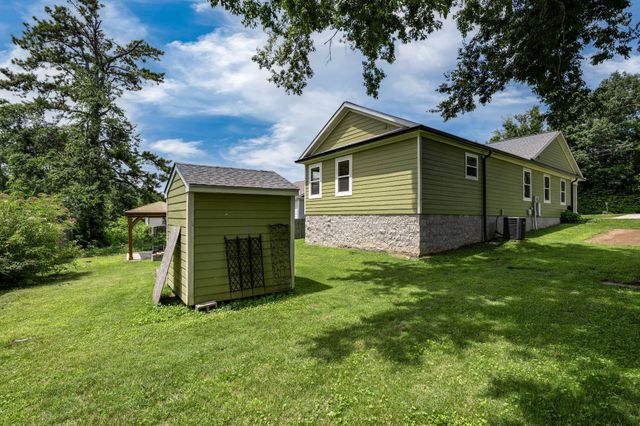 110 Bradford Dr, Franklin, TN 37064