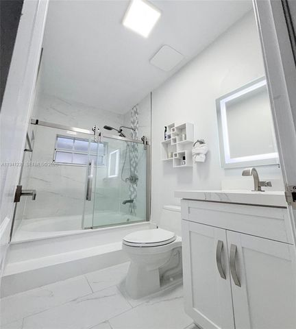 14531 SW 180th Ter, Miami, FL 33177