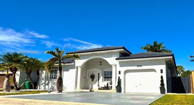 14531 SW 180th Ter, Miami, FL 33177