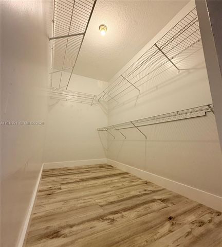 14531 SW 180th Ter, Miami, FL 33177