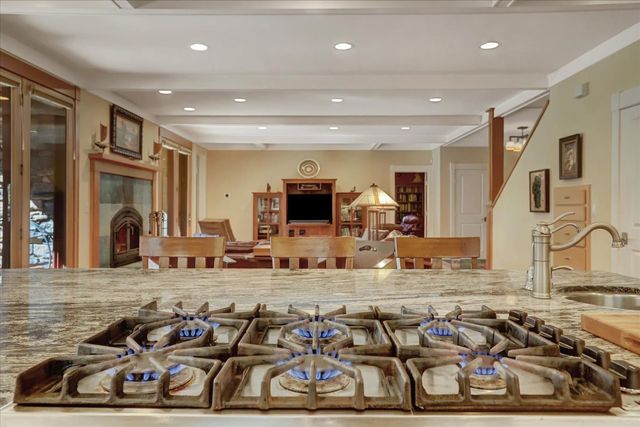 11793 Coyote Ct, Nevada City, CA 95959