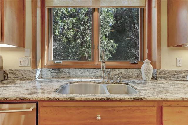 11793 Coyote Ct, Nevada City, CA 95959