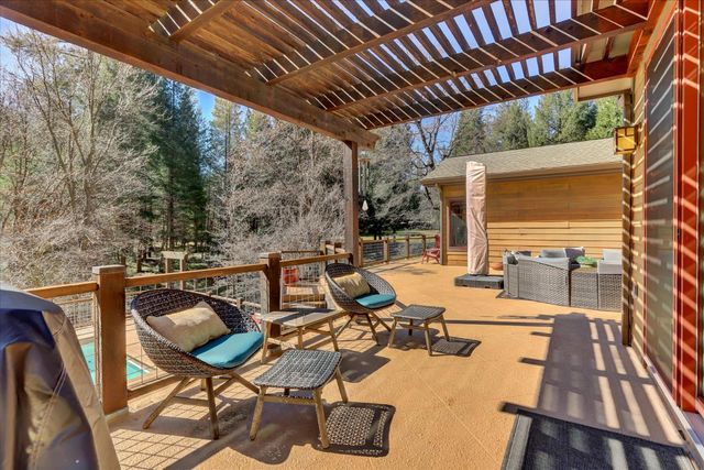 11793 Coyote Ct, Nevada City, CA 95959