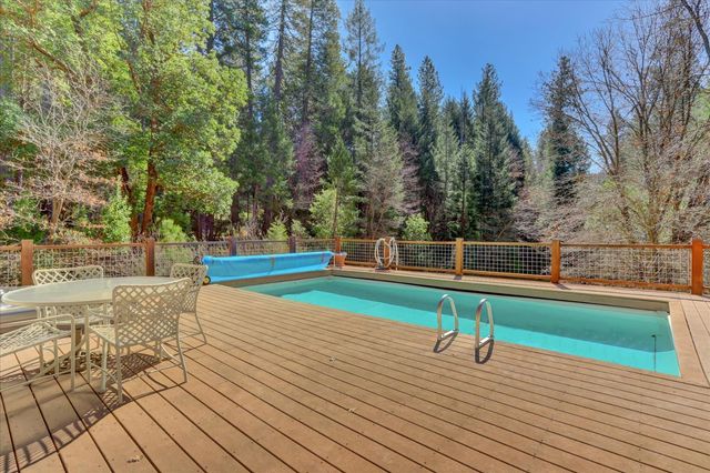 11793 Coyote Ct, Nevada City, CA 95959