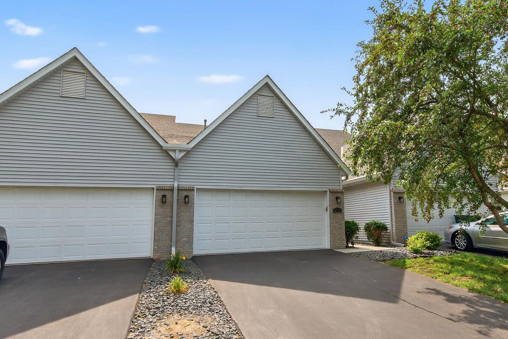 9635 Foley Boulevard NW, Coon Rapids, MN 55433