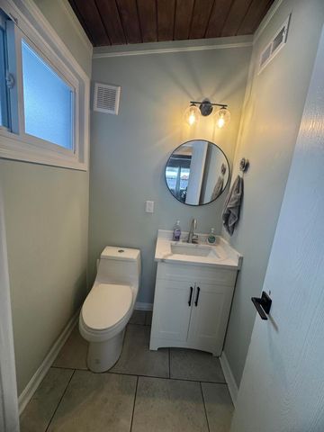 1840 W 61st Avenue, Merrillville, IN 46410