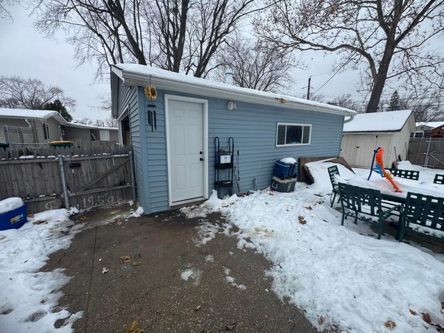 1840 W 61st Avenue, Merrillville, IN 46410