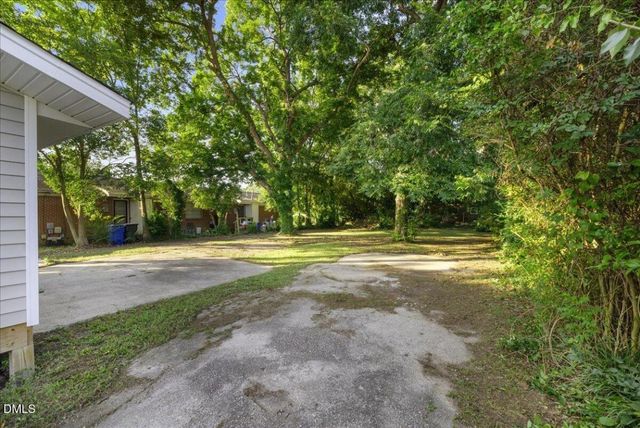 1310 Nash Street SE, Wilson, NC 27893