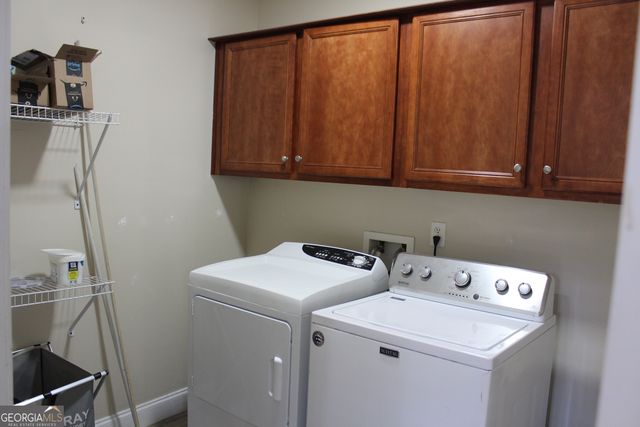 33 LEE ROAD 2076, Phenix City, AL 36870