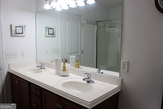33 LEE ROAD 2076, Phenix City, AL 36870