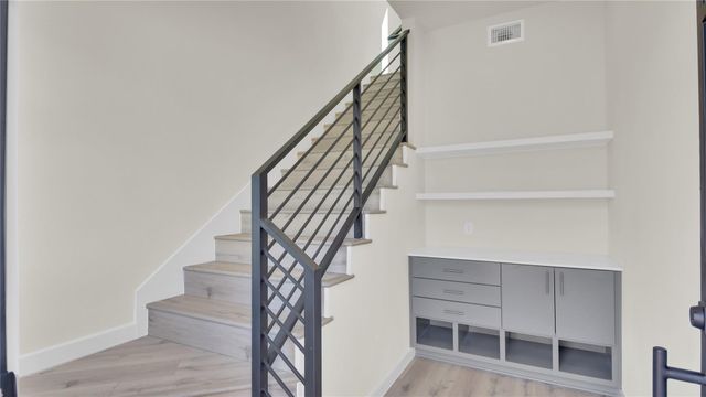 7208 Providence Ave 1, Austin, TX 78752