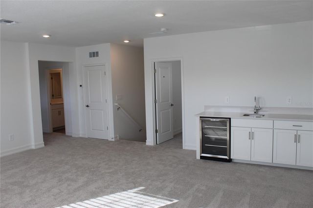 18562 SERENE LAKE LOOP, Lutz, FL 33548