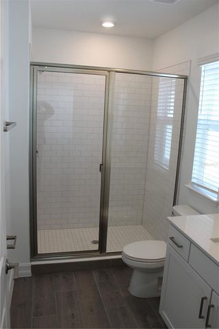 18562 SERENE LAKE LOOP, Lutz, FL 33548