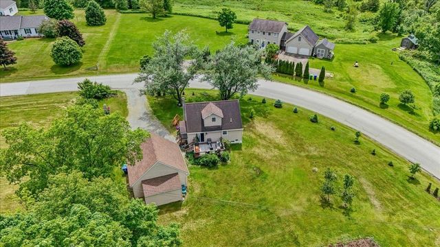 1588 Sandy Birch Road, Georgia, VT 05468