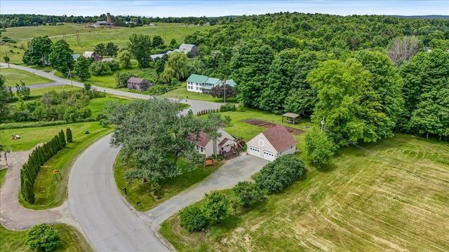 1588 Sandy Birch Road, Georgia, VT 05468
