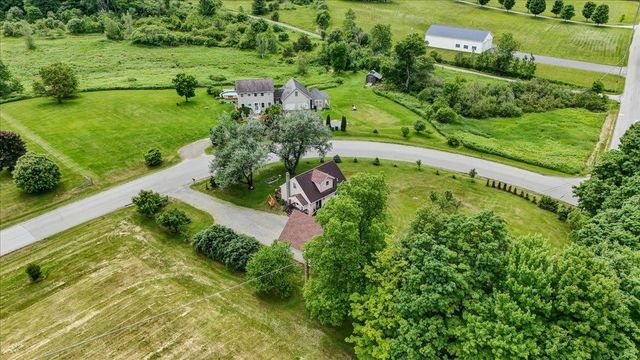 1588 Sandy Birch Road, Georgia, VT 05468