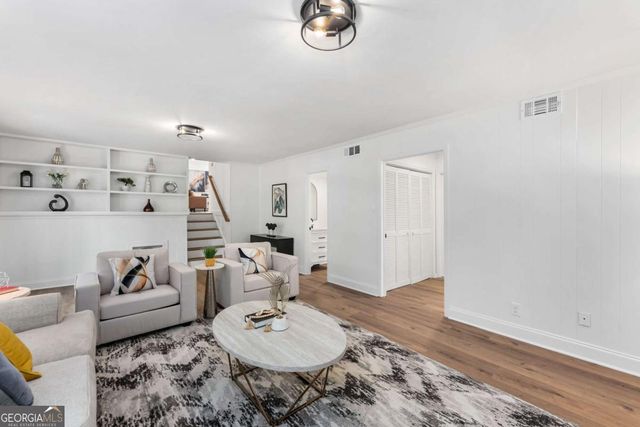1299 Seven Springs Circle, Marietta, GA 30068
