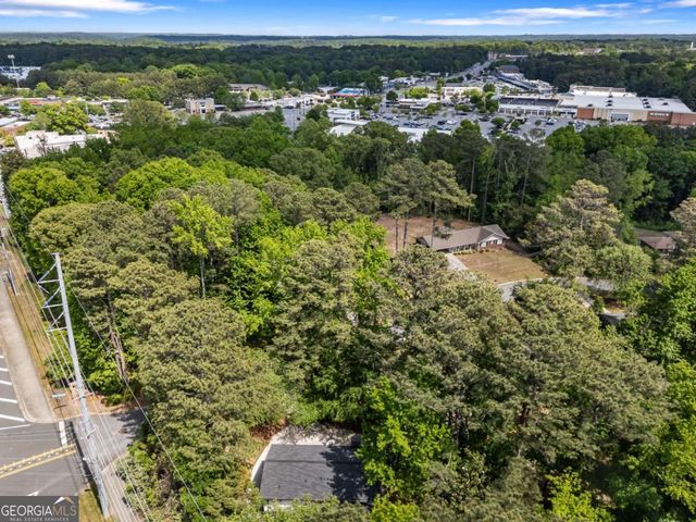 1299 Seven Springs Circle, Marietta, GA 30068