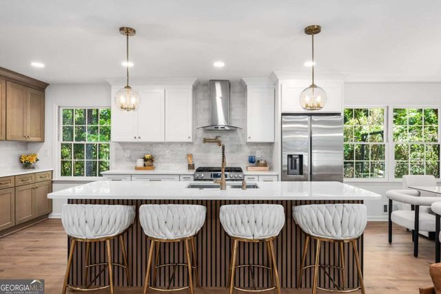 1299 Seven Springs Circle, Marietta, GA 30068