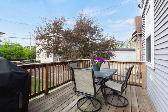 7736 Monroe Street, Forest Park, IL 60130