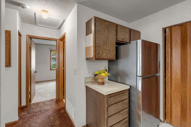 9268 Indian Boulevard S, Cottage Grove, MN 55016