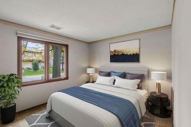 9268 Indian Boulevard S, Cottage Grove, MN 55016