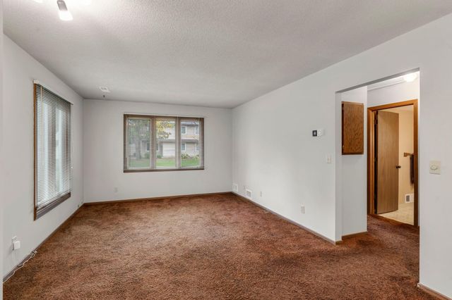 9268 Indian Boulevard S, Cottage Grove, MN 55016