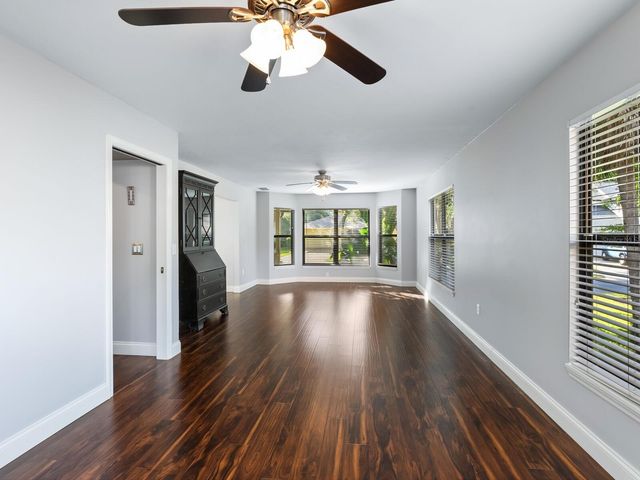 1533 OAK WAY, Sarasota, FL 34232