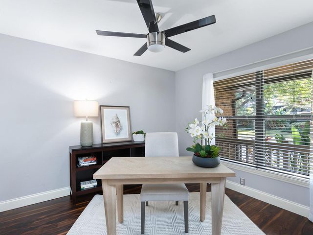 1533 OAK WAY, Sarasota, FL 34232