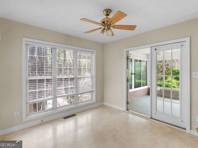 430 Oakpark Terrace, Mcdonough, GA 30253