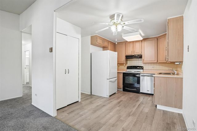 9655 E Center Avenue 9D, Denver, CO 80247
