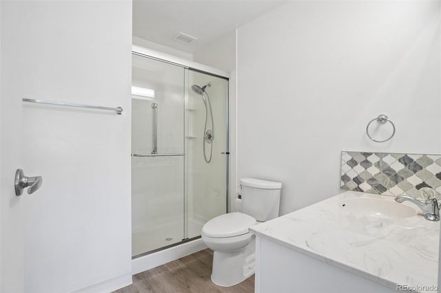 9655 E Center Avenue 9D, Denver, CO 80247