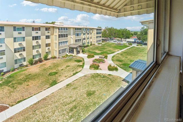 9655 E Center Avenue 9D, Denver, CO 80247