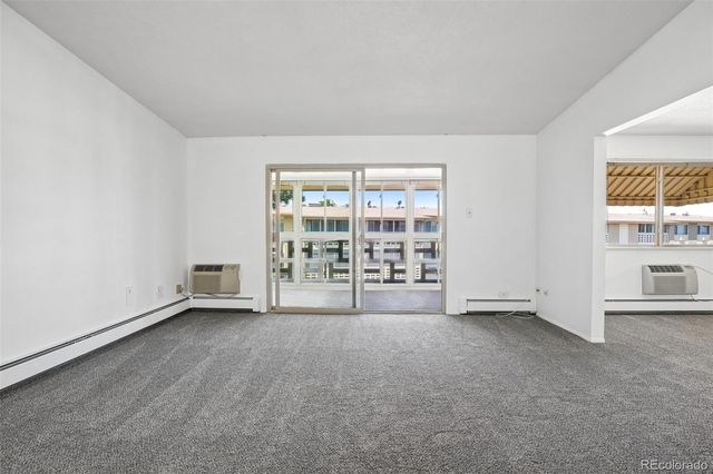 9655 E Center Avenue 9D, Denver, CO 80247