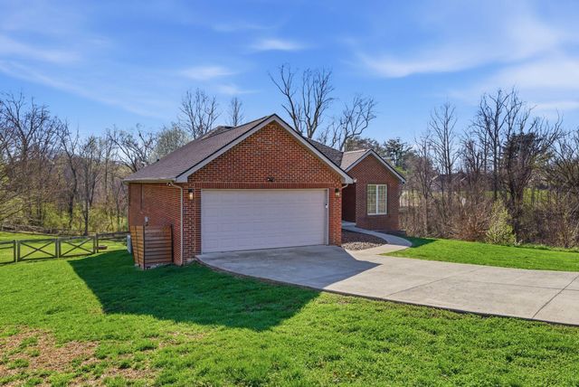 76 Connors Way, Somerset, KY 42503