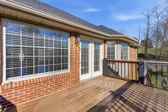 76 Connors Way, Somerset, KY 42503