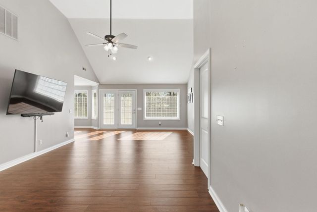 76 Connors Way, Somerset, KY 42503