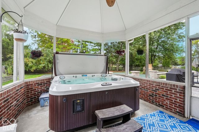 9119 Bay Port Circle, Indianapolis, IN 46236