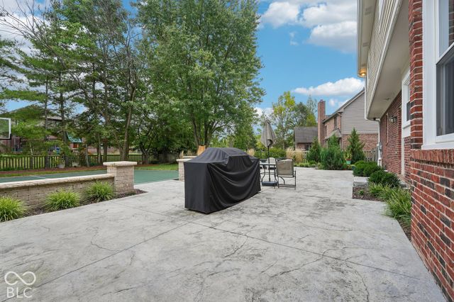 9119 Bay Port Circle, Indianapolis, IN 46236