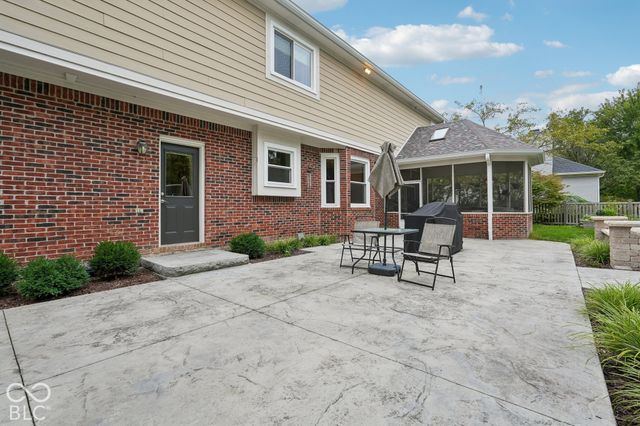 9119 Bay Port Circle, Indianapolis, IN 46236