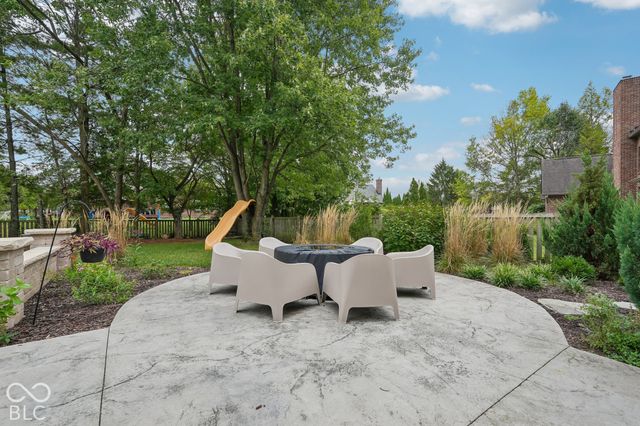 9119 Bay Port Circle, Indianapolis, IN 46236