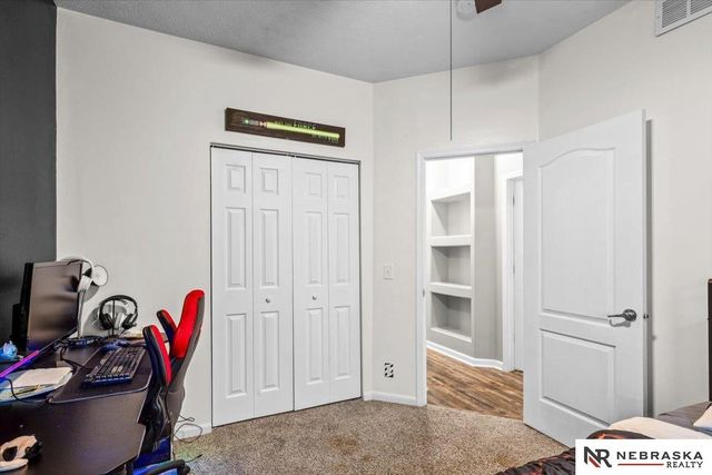 1508 Old Gaelic Street, Bellevue, NE 68123