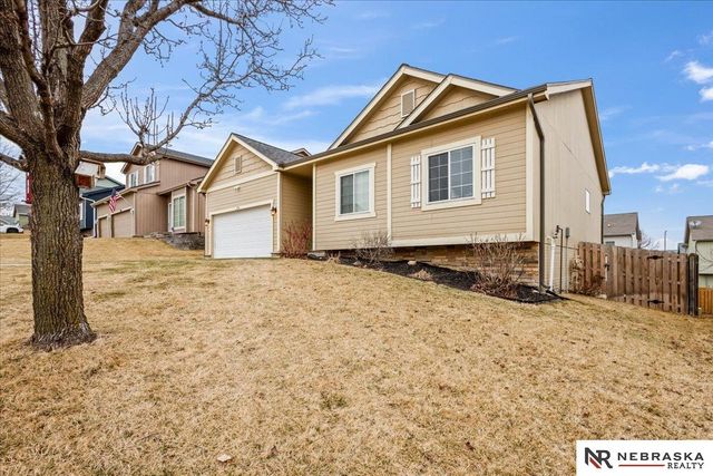 1508 Old Gaelic Street, Bellevue, NE 68123