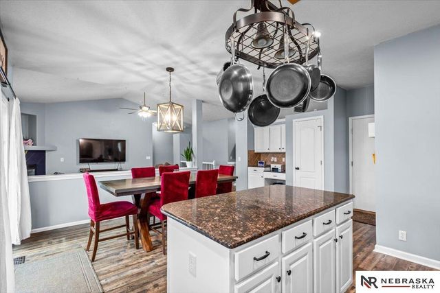 1508 Old Gaelic Street, Bellevue, NE 68123