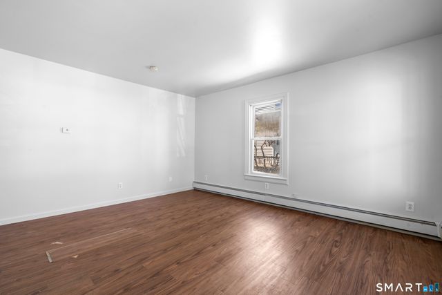 19 Jackson Street, Ansonia, CT 06401
