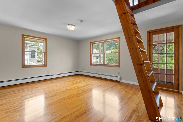 19 Jackson Street, Ansonia, CT 06401