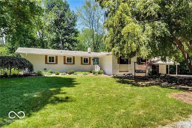 680 Robin Lane, Greenfield, IN 46140