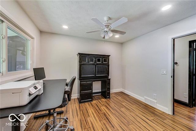 680 Robin Lane, Greenfield, IN 46140
