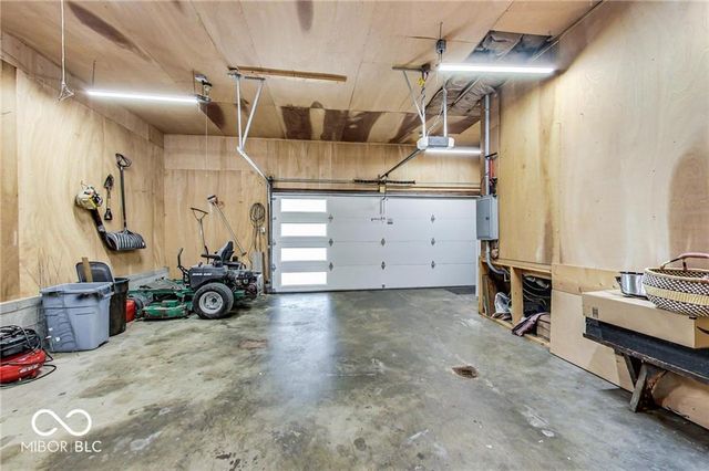 680 Robin Lane, Greenfield, IN 46140
