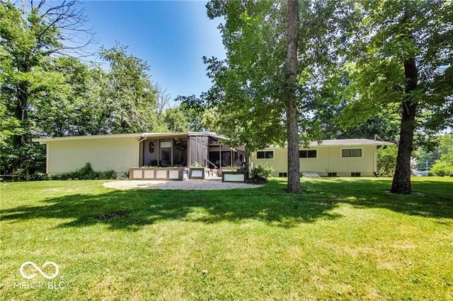 680 Robin Lane, Greenfield, IN 46140